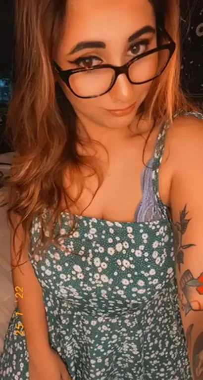 Sundress Slut Hides Juicy Ass & Tits 😈🔥