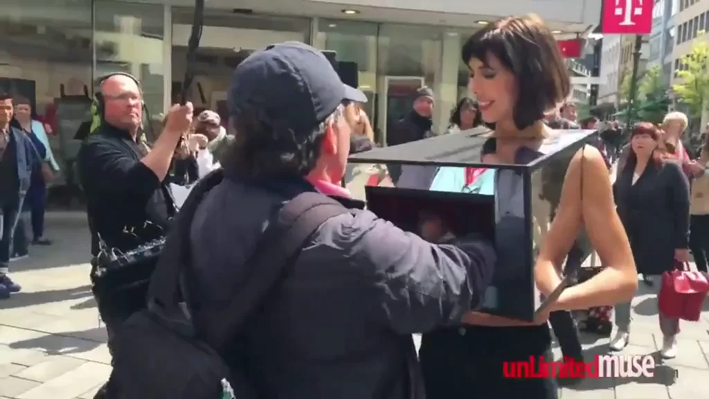 Free touching box in public!