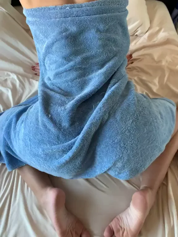 would you rip the towel off a schoolgirl?