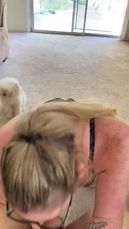 Mom of 3 still loves facials during lunch