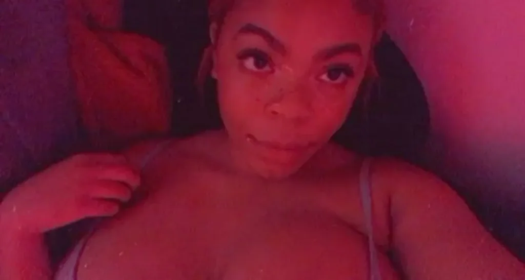 wanted to do a face reveal today, i hope u like blasians :]