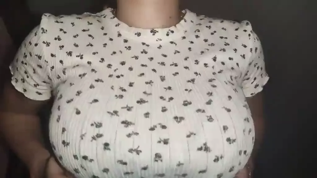 Redditors Go Wild for My Massive Titty Drop! 🍈🍈💦