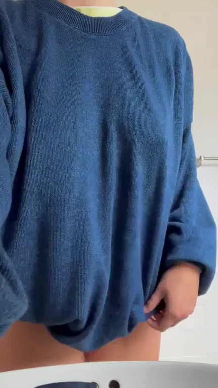 titty drop to finish your weekend off right ?