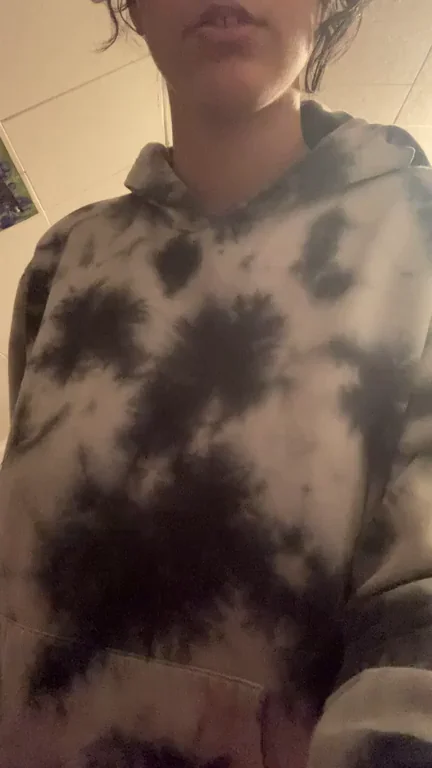 Hellllo[OC]
