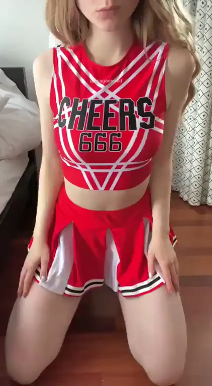 Cheer Slut Begs: Help Stretch My Tight Body Before Practice? 💦📣