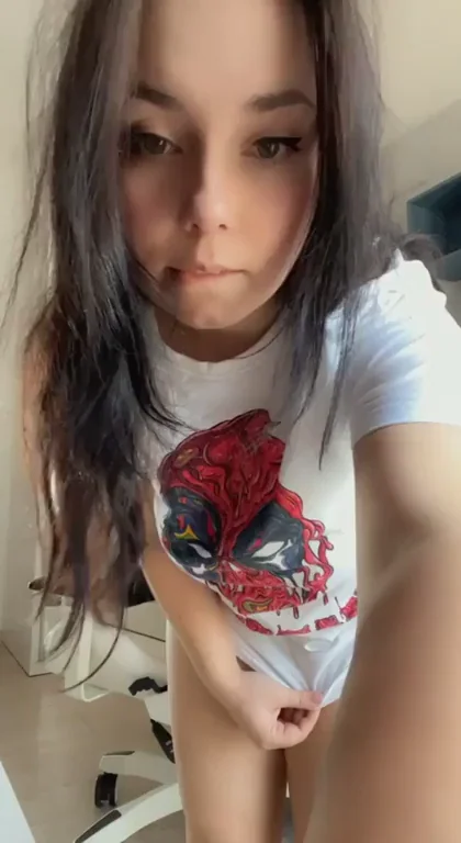 Hot Titty Drop: Check Out My Curvy Slut Body!