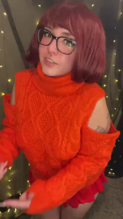 Velma's Massive Titty Drop Tease 😍🔥 by gummyghostgirl