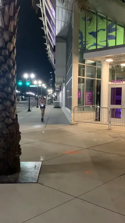 🔥 Scooter Slut's Public Flash Surprise - Look Twice Next Time! 😈