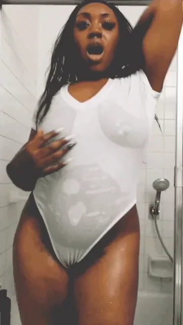 Rate My Soaking Wet T-Shirt Tease? 🔥💦 Ebony Babe
