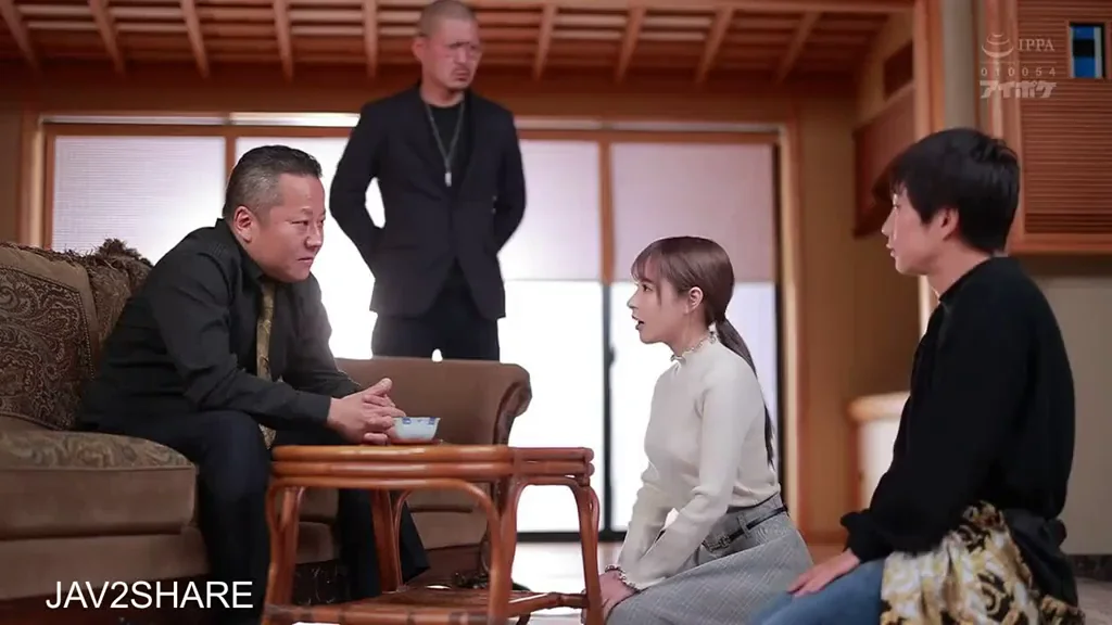 anyone knows her name?