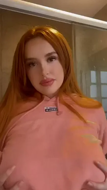 Hope you like this redhead’s natural DDD’s (OC)