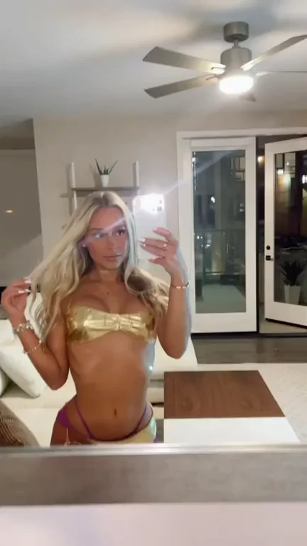 Wanna See More of These Juicy Tits? 🔥👙