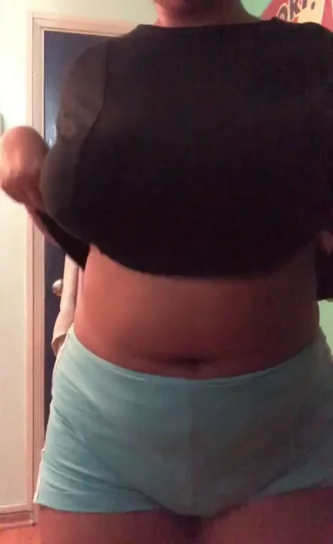 Lazy Sunday Massive Titty Drop 🍈🍈💦