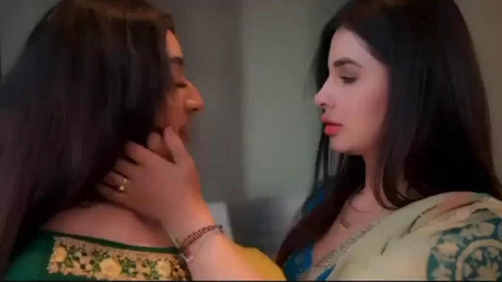 MEETl KALH€R and RAKHl GlLL Full 7 Min Exclusive Lesbian Video? Must Watch ??[Link in Comments]