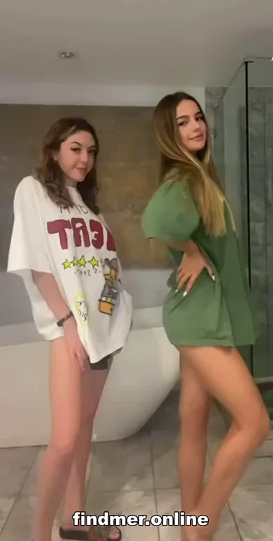 18yo TikTok Sluts Teasing in Bathroom 💦🔥