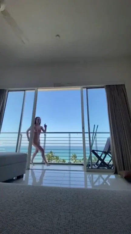 #PUSSYJUMPCHALLENGE - MIA BANDINI