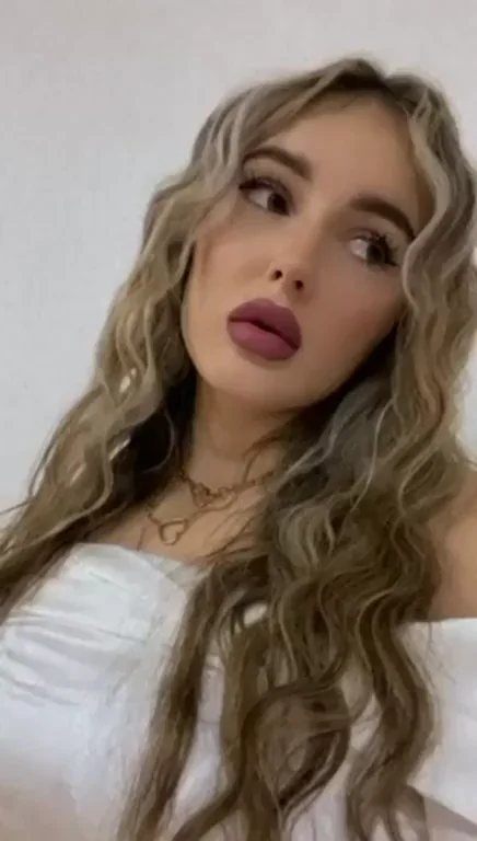 Abuse My Cute Tits Tonight 😈👅