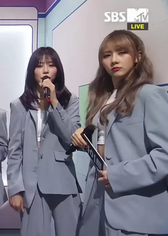 🔥 Yoohyeon & Jiu's Sexy Dreamcatcher SBS M Countdown Tease 💋