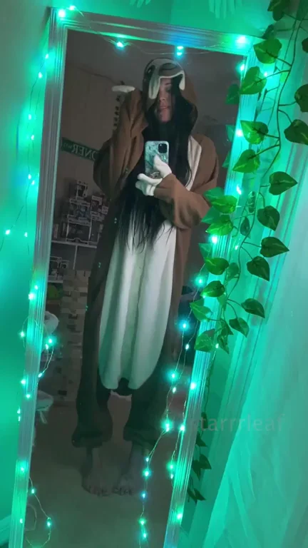 Sloth Girl Turns Snack: Teasing On-Off Reveal