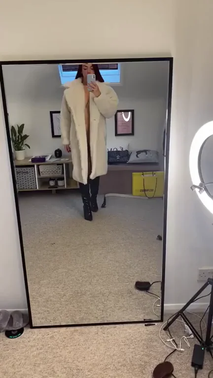 Like my new coat?