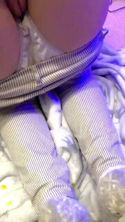 Busted Flatmate's Juicy Ass Tease 🍑📱 Caught & Groped!