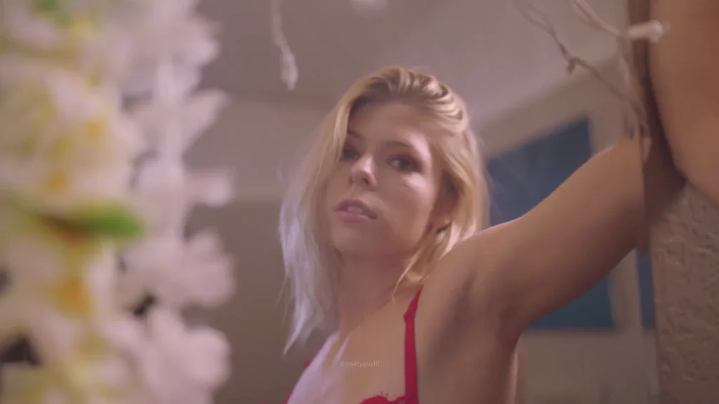 PETITE FIT BLONDE ? CINEMATIC VIDEO ???