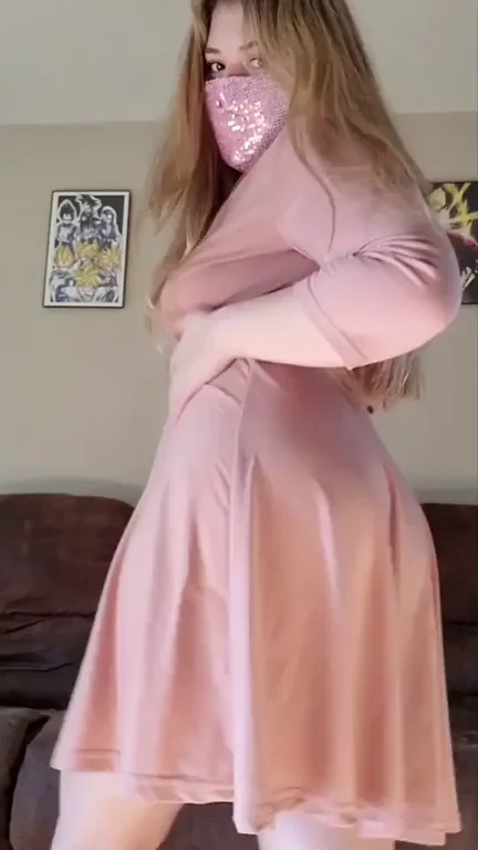 Does My Tight Pink Dress Hide My Slimthick Curves? 🍑🔥