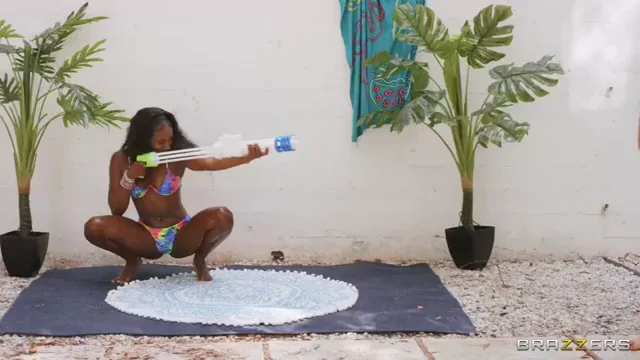 Ebony Babe vs Marica Hase Squirt Showdown