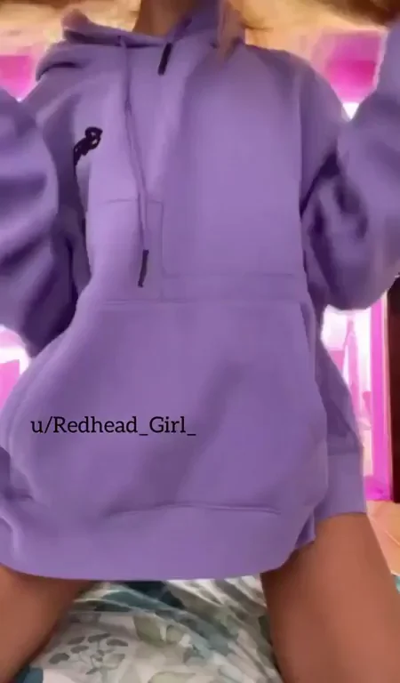 🔥 Petite Redhead's Teeny Titty Drop Tease 😍