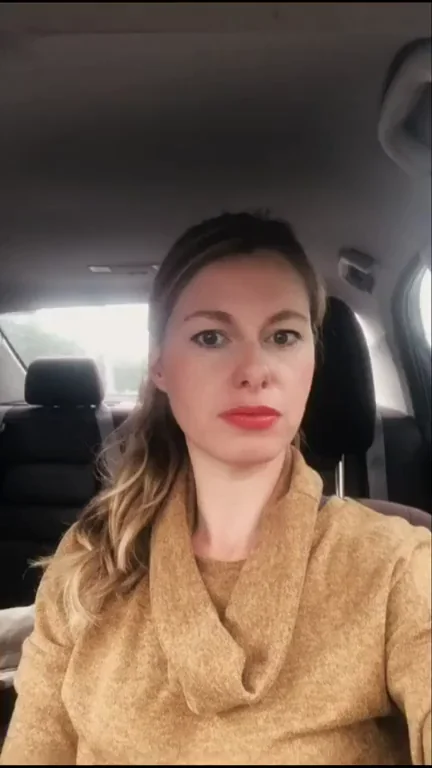 Mommy's Juicy Tit Surprise in the Car 🚗🍈💦