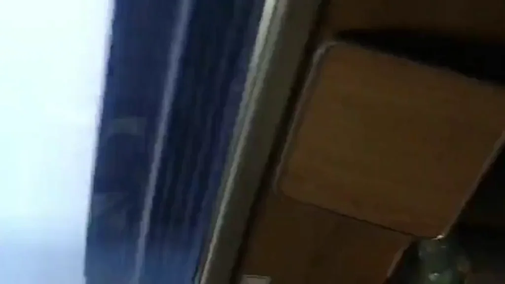 🚂 Train Slut's Public Deepthroat Gobble 😈🍆💦
