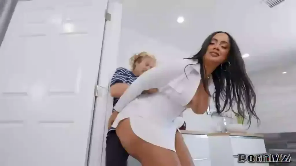 Bad Kittyyy - Caught In A Corset