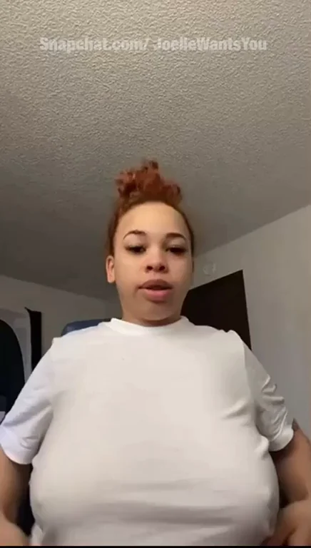 🔥 Busty Babe Bounces Massive Tits - Post More? Hell Yes! 💦
