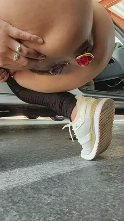 Butt-Plugged Slut Pisses Wild Outdoors 💦🍑🔌
