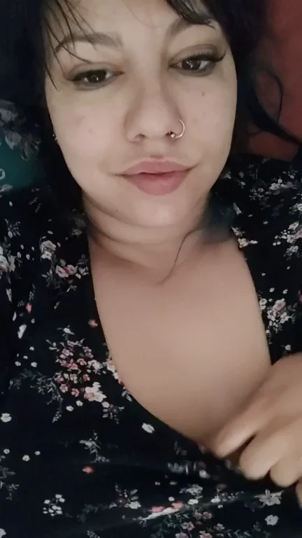 Wanna see me sucking them?