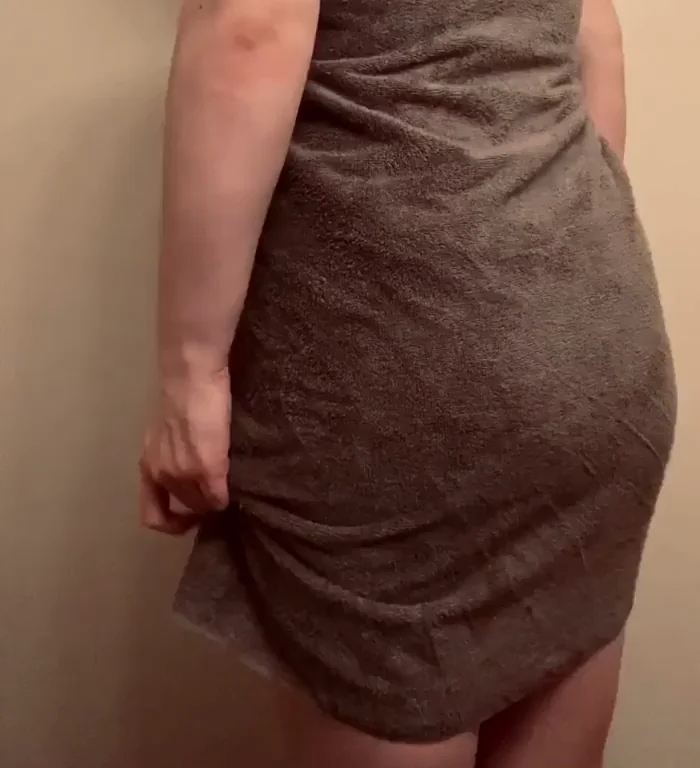 Hello, to those who sort by new, and to those with morning wood! (f)