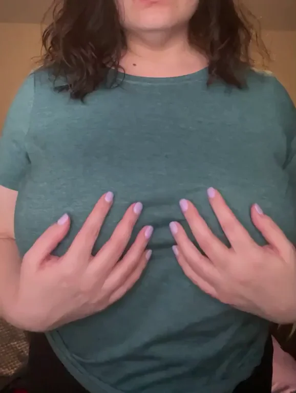 Sometimes it just (f)eels so good through the shirt ????? [OC]