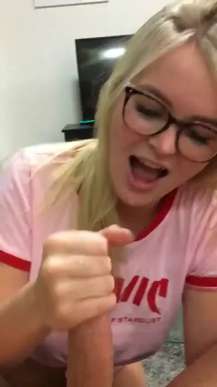 💦 Cute Blonde Cumslut Begs for That Hot Load 😍