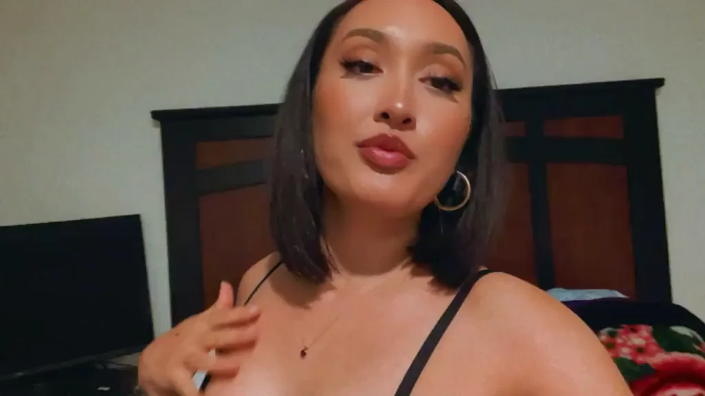 You letting me suck your dick? ?
