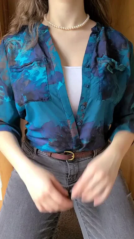 Frustrated College Slut Teases with Massive Bouncing Naturals 😩🍒💦
