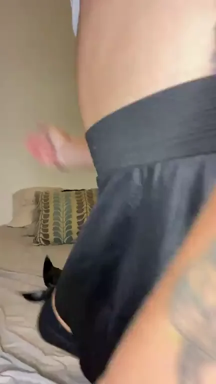 I want to fuck one lucky Redditor. Who wants to be the one? ?