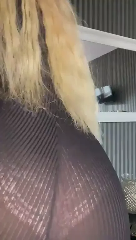 I hope this thong is not too visible when i go out ?