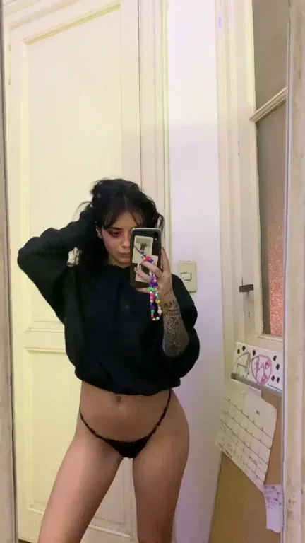 would you smash or pass me?