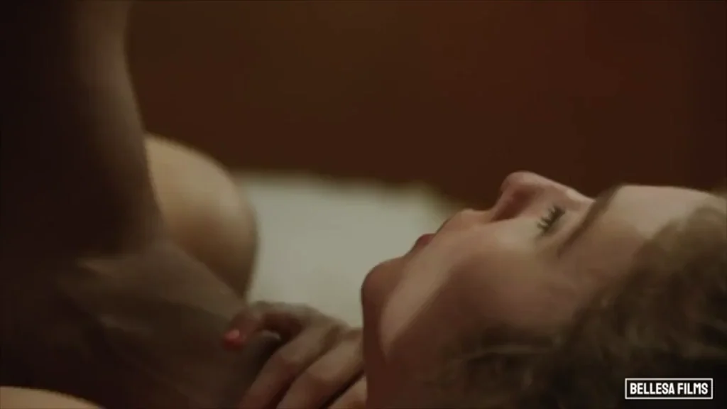 Lena Paul 😘 Kissing Passionately While Getting Fucked Missionary 💦