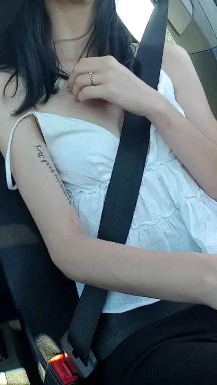 I got stuck driving all afternoon so I inevitably got my tits out (f)or you ?
