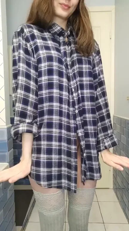 Do guys actually like my body type here? ??