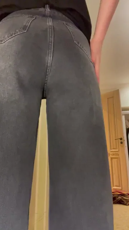 Butt Plugged Slut Survives Last Class 🍑💦🔥