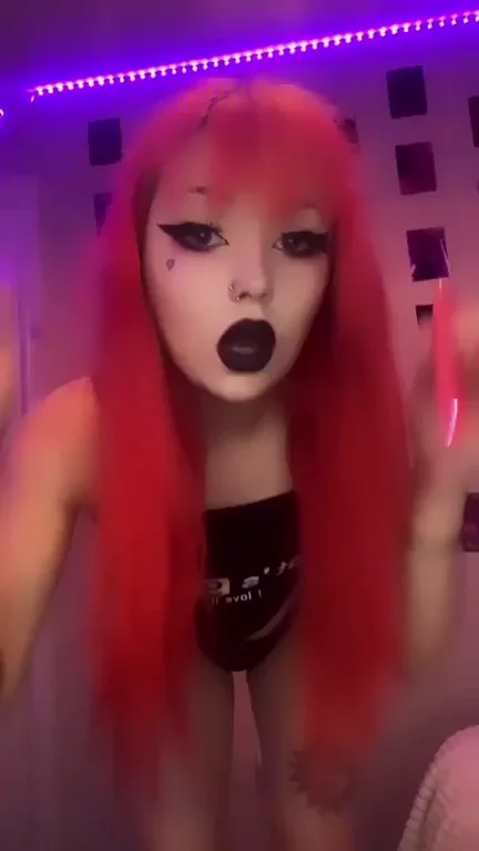 I might need some help taking all of this off, would u do it for me?