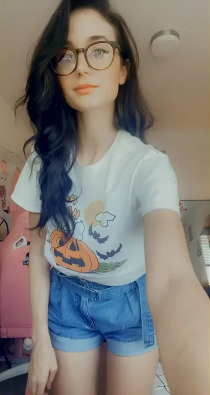 Nerdy Girl Next Door's Real Ahegao Snaps 😍🔥