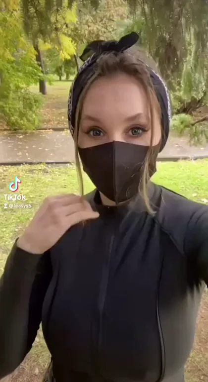 Outdoor tittydrop